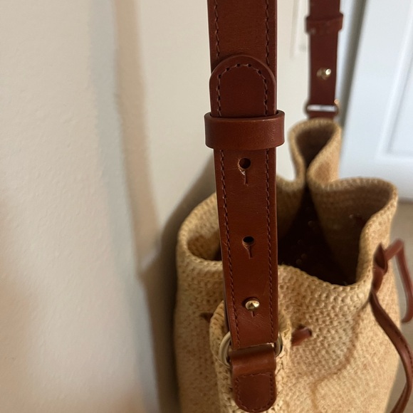 Sezane Farrow Bag in Natural Raffia - Picture 3 of 6